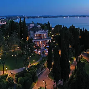 villa-cortine-palace-hotel-sirmione.it-lombardy.com/